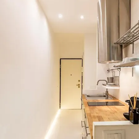 Classe E Netflix In Piazza Vittoria Apartament